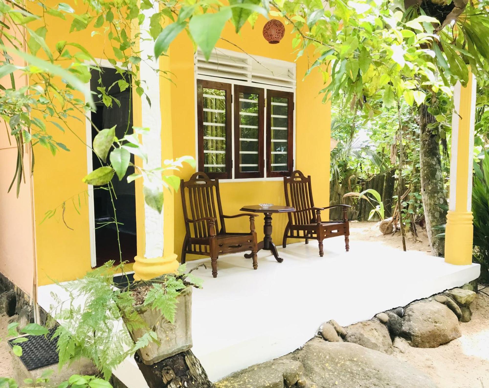 Flora And Fauna Mirissa Habitación foto