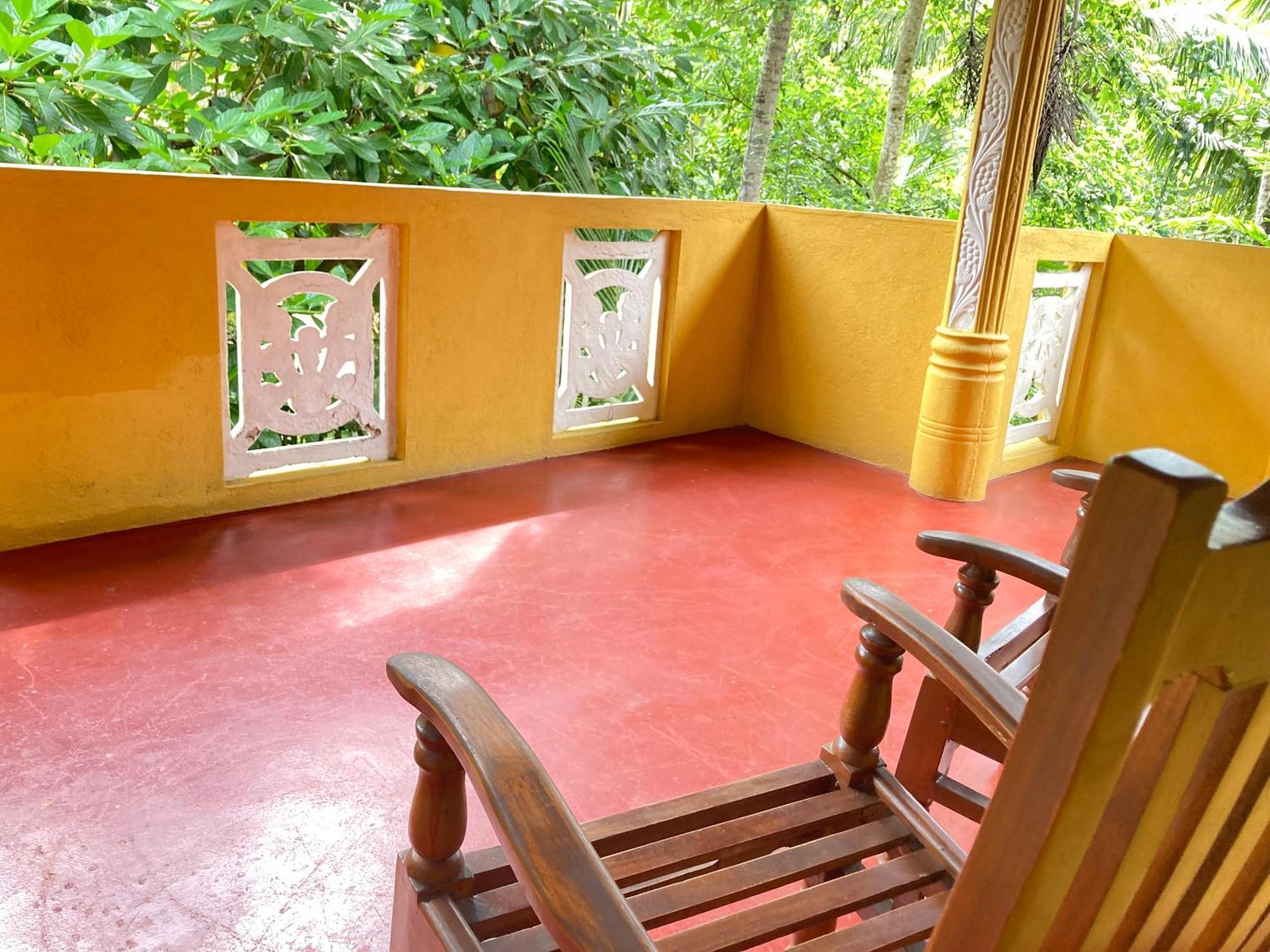 Flora And Fauna Mirissa Habitación foto